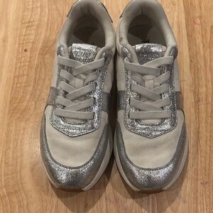 Toms Women's Sneakers with Silver Sparkle